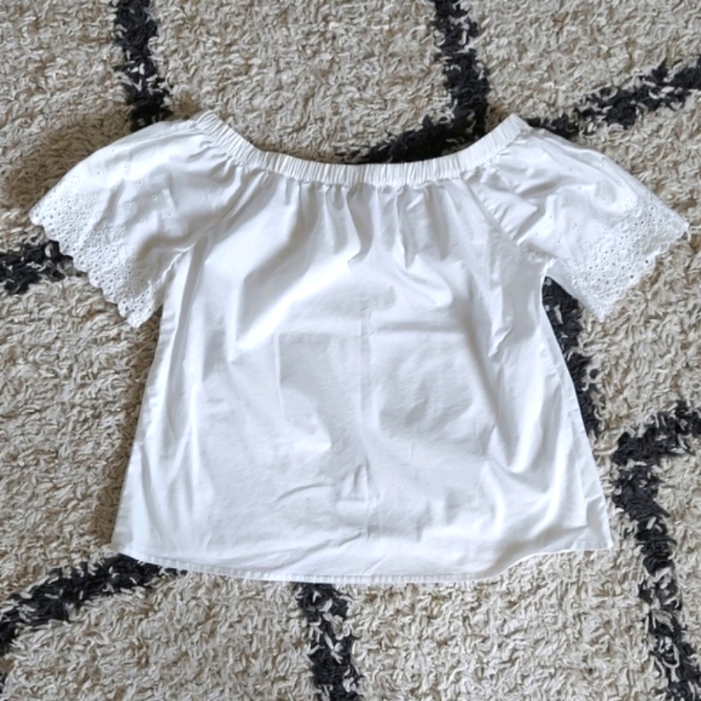 Off-Shoulder Eyelet Top size M NWOT